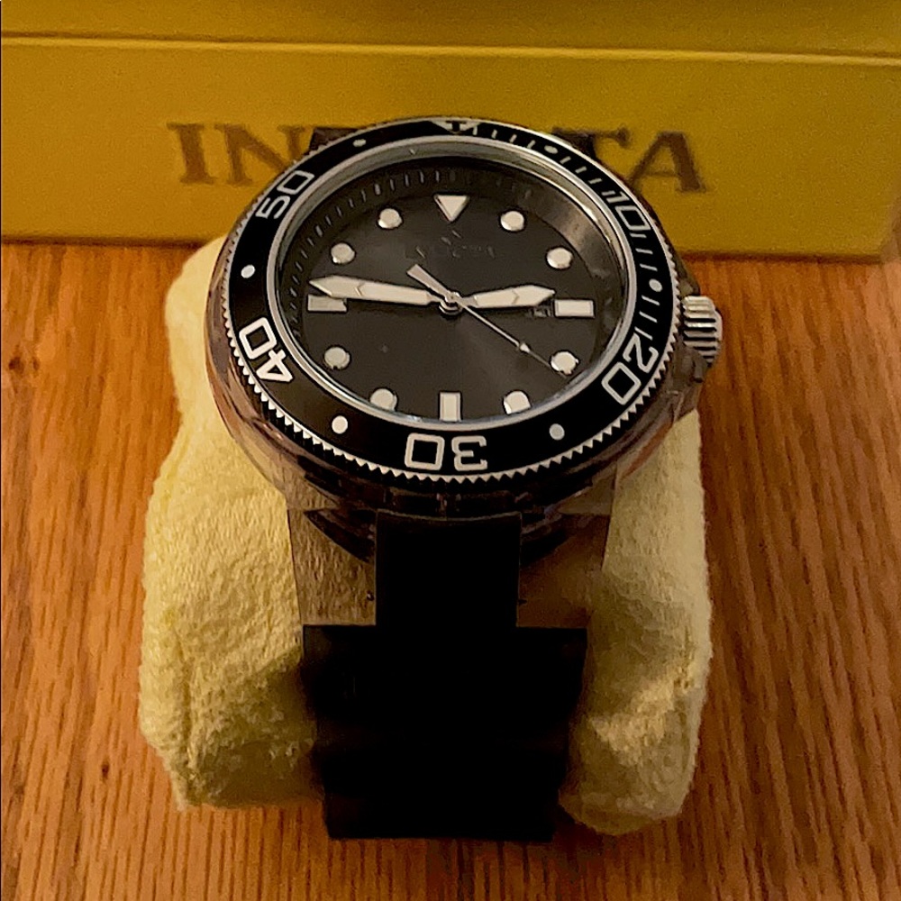 INVICTA Luxury Diving Watch (2) - *** NEW *** - Picture 10 of 15